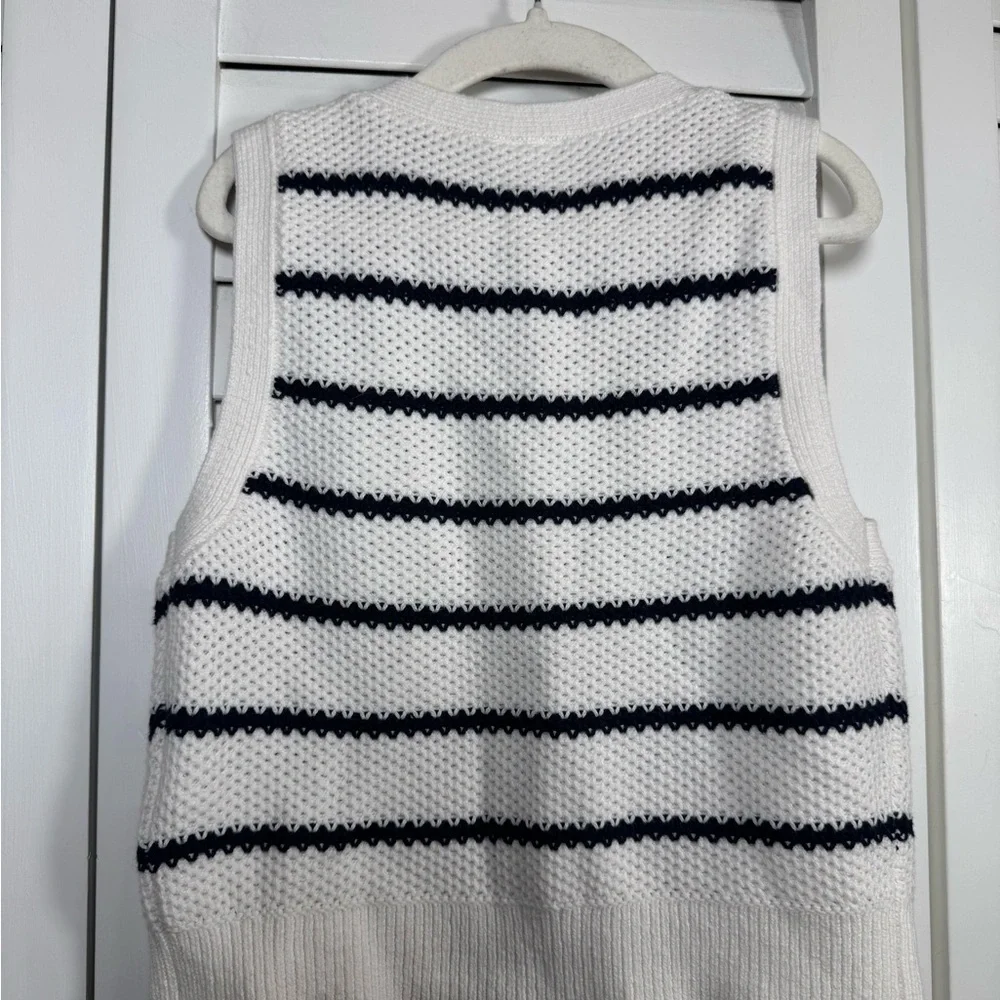 Abercrombie & Fitch Kids Striped Knit Sweater Vest with Gold Buttons Size 7-8 yr